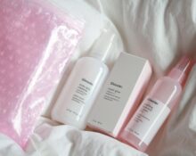 Glossier Partners With Sephora To Reach More Customers