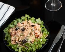 Try This Spicy Crunchy Tuna Lettuce Protein-Packed Recipe
