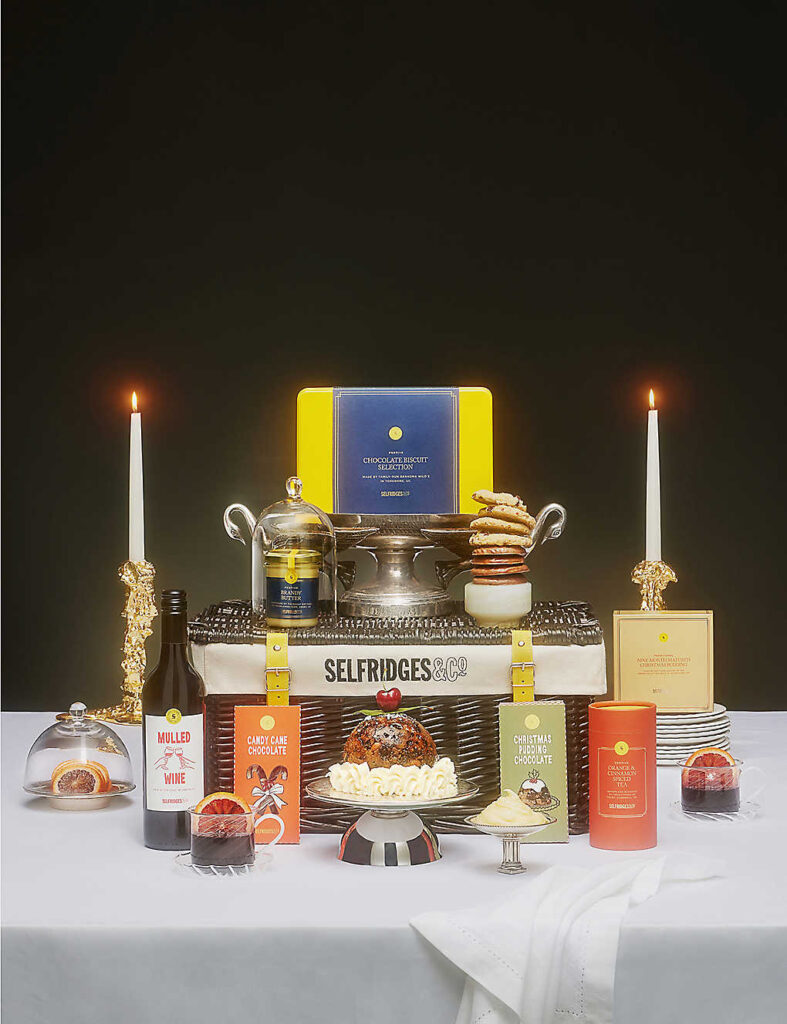 SELFRIDGES SELECTION The Classic Christmas hamper - 7 items included £100.00