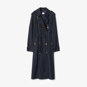 Burberry
Chain-link Button Viscose Twill Trench Coat
£2,690.00

