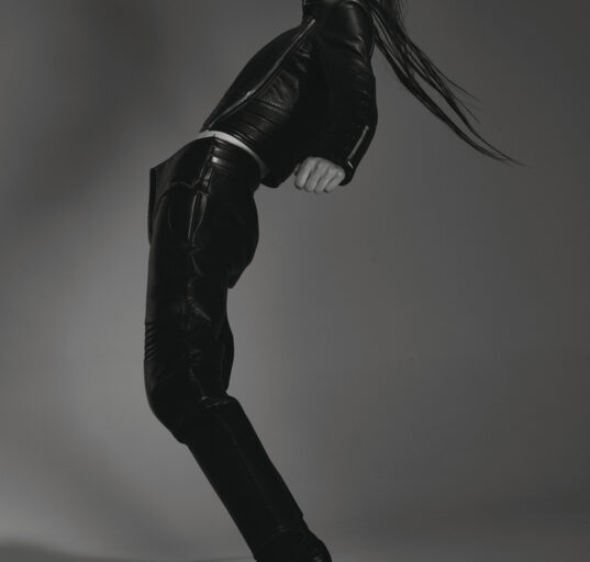 Leather Trousers To Invest Into As A Transitional Wear This Spring