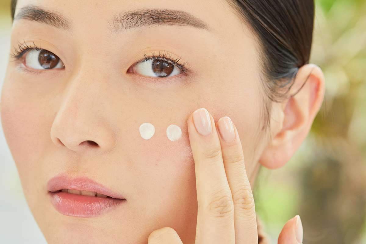 10 Best Pimple Patches To Clear Breakouts Overnight