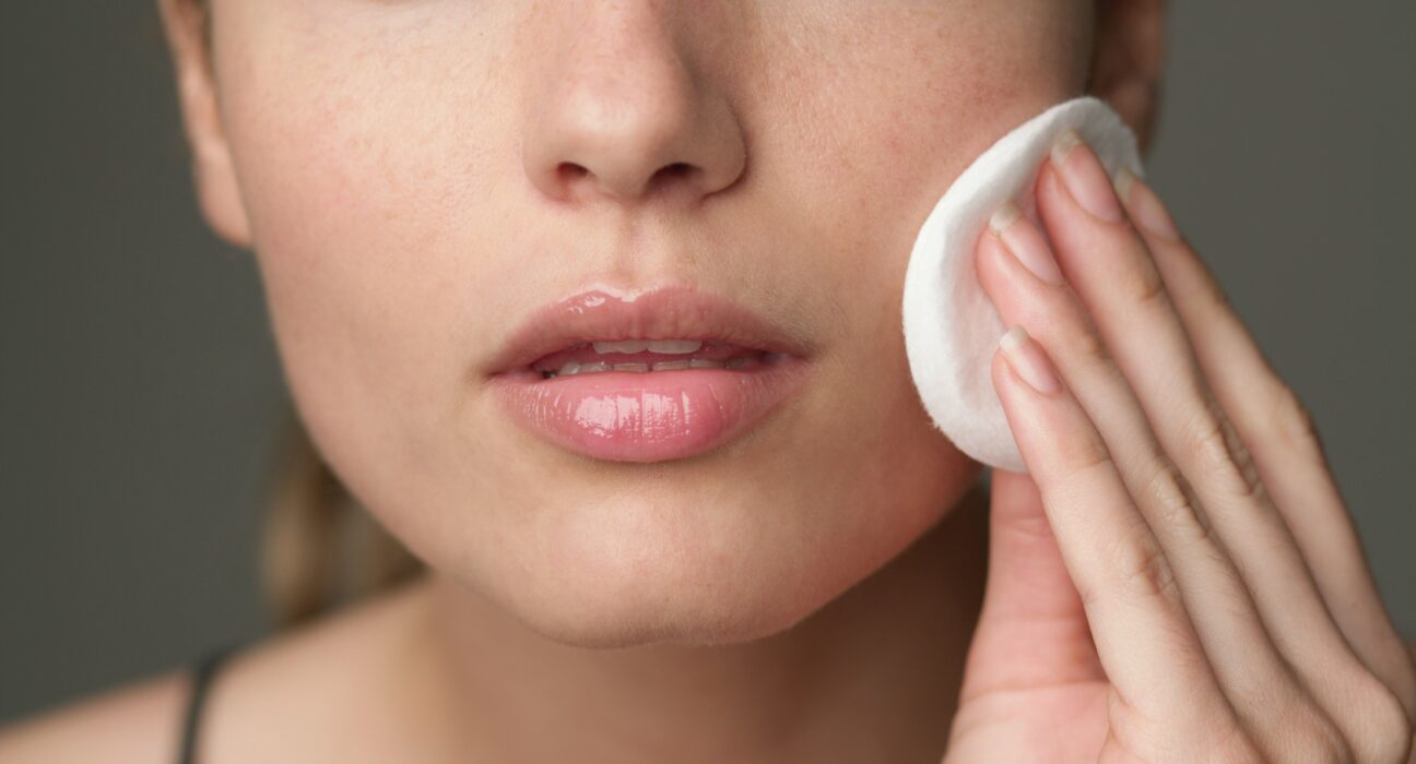 How To Clear Acne Scarring From The Face As Quickly As Possible