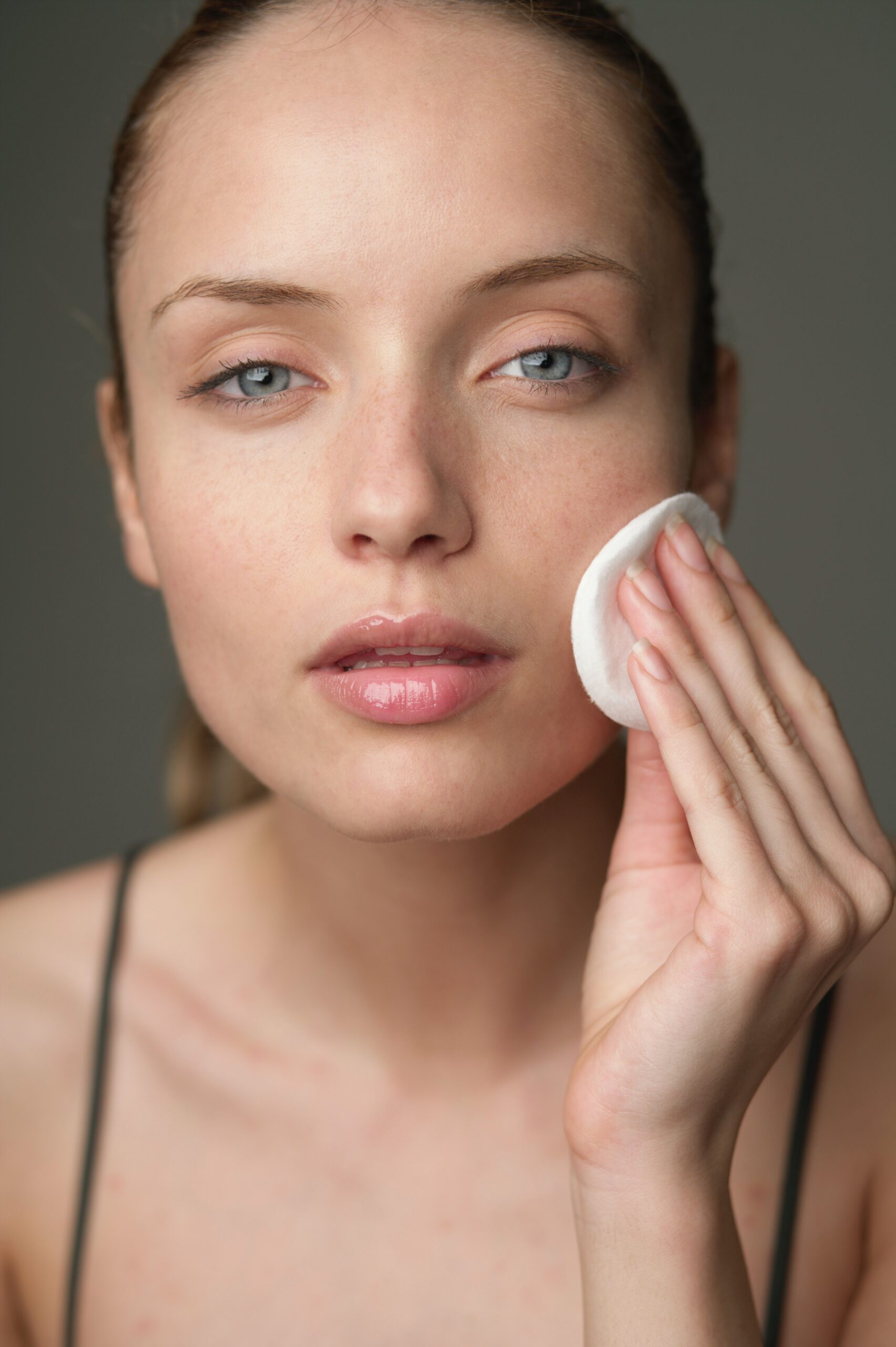 How To Clear Acne Scarring From The Face As Quickly As Possible