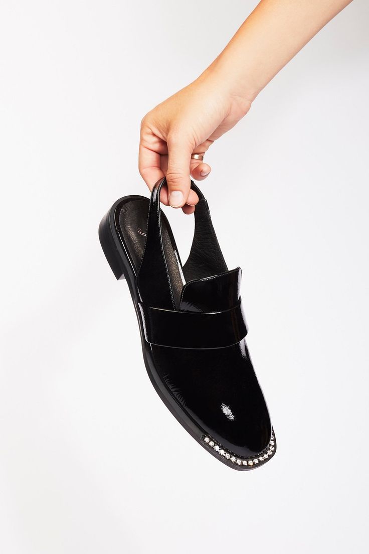 Slingback Loafers Are The Epitome Of Quiet Luxury