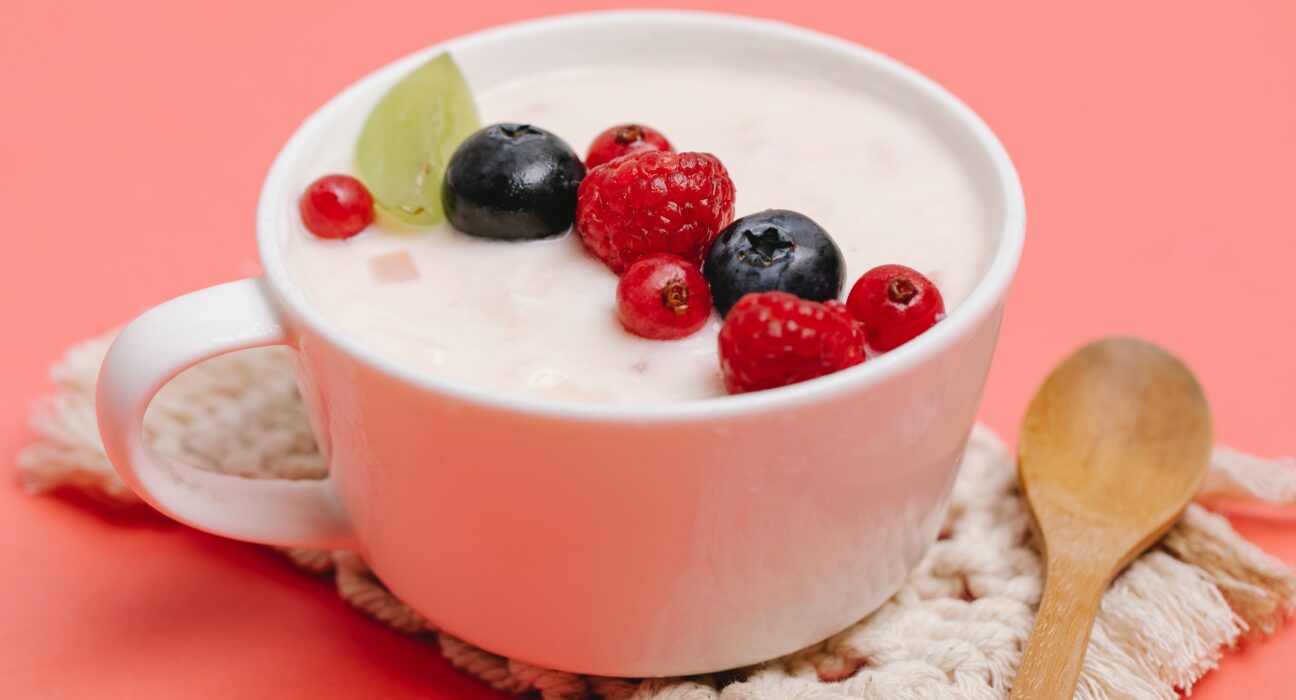 6 Best Summer Dairy-Free Yogurts To Shop