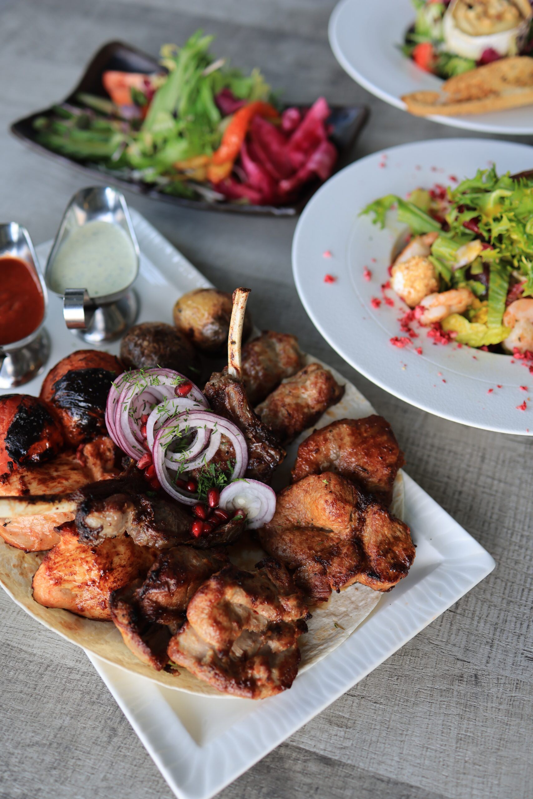 Easy Summer Recipe: Skillet Roast Chicken With Peaches, Tomatoes & Red Onions