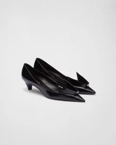 Prada
Brushed leather pumps
£ 960.00