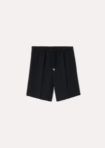 Toteme
Press-creased drawstring shorts black
240 EUR
