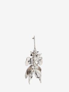 Alexander McQueen
Women's Orchid Stick Earring in Antique Silver
£ 1,190

