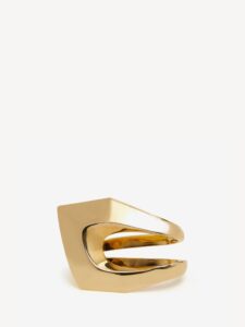 Alexander McQueen
Women's Modernist Double Ring in Antique Gold
£ 450.00

