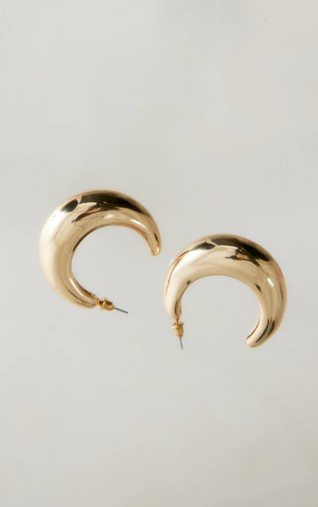 Pretty Little Thing
Gold Chunky Rounded Earrings
Was £8.00 Now £5.50(31% OFF)
