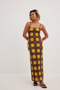 Na-kd
Crochet Knitted Thin Strap Maxi Dress
Now £45.4 Was £64.95
