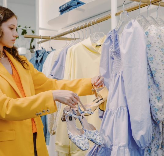 5 Must Have Pieces In Your Summer Capsule Wardrobe