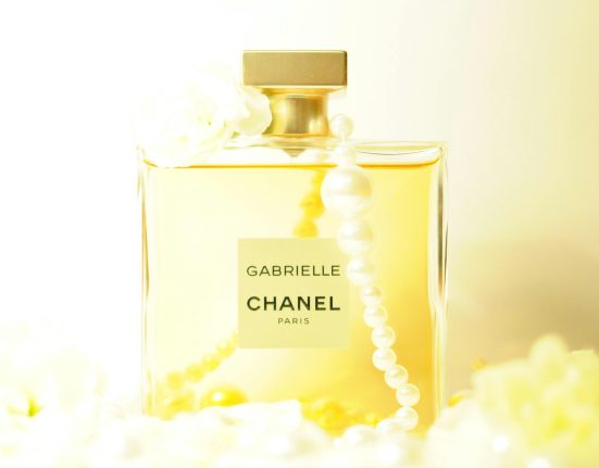 5 Best 2024 Christmas Fragrance Gift Ideas For Her