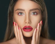 5 Top Tips Of Makeup Every Makeup Artist Swears By