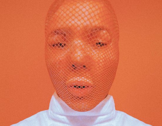 Add These 5 Best Mesh Flats To Your Summer Wardrobe As Your Season Final Buy