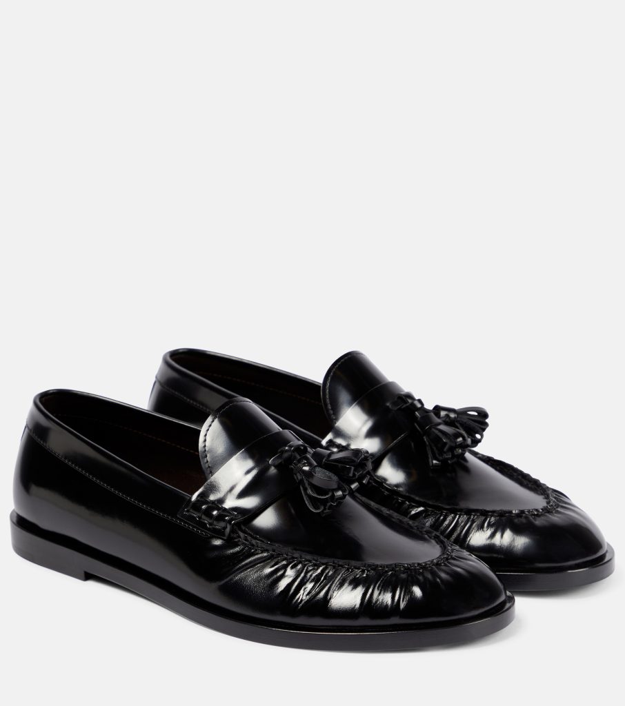 The Row
Patent leather loafers
£ 1,120.00