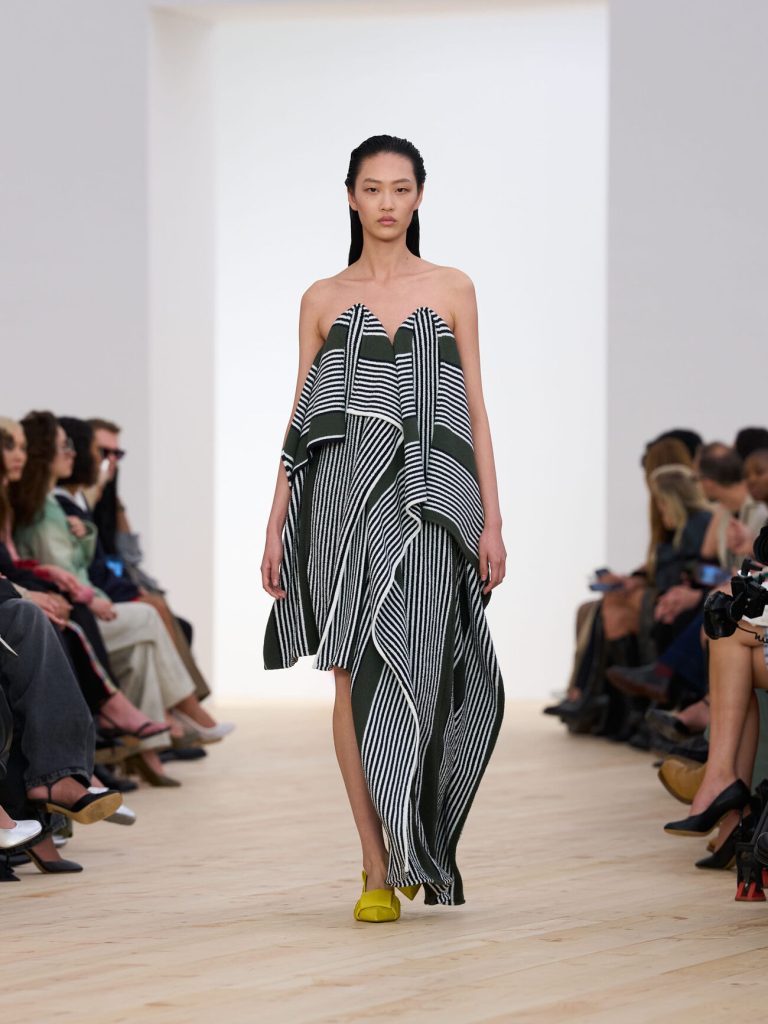 Loewe Spring Summer 2026 Runway