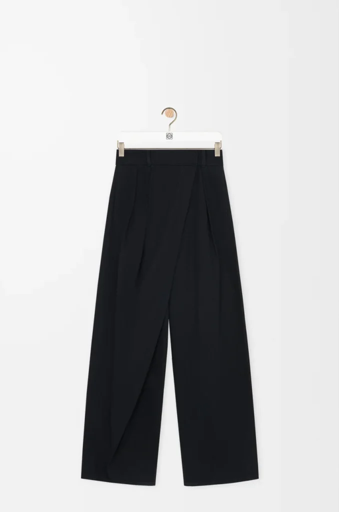 Loewe
Wrap jeans in denim
€880.00