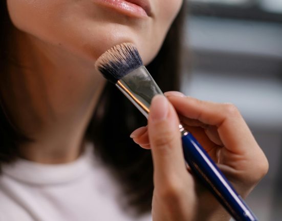 How To Apply Your Foundation For A Natural Finished Makeup Look