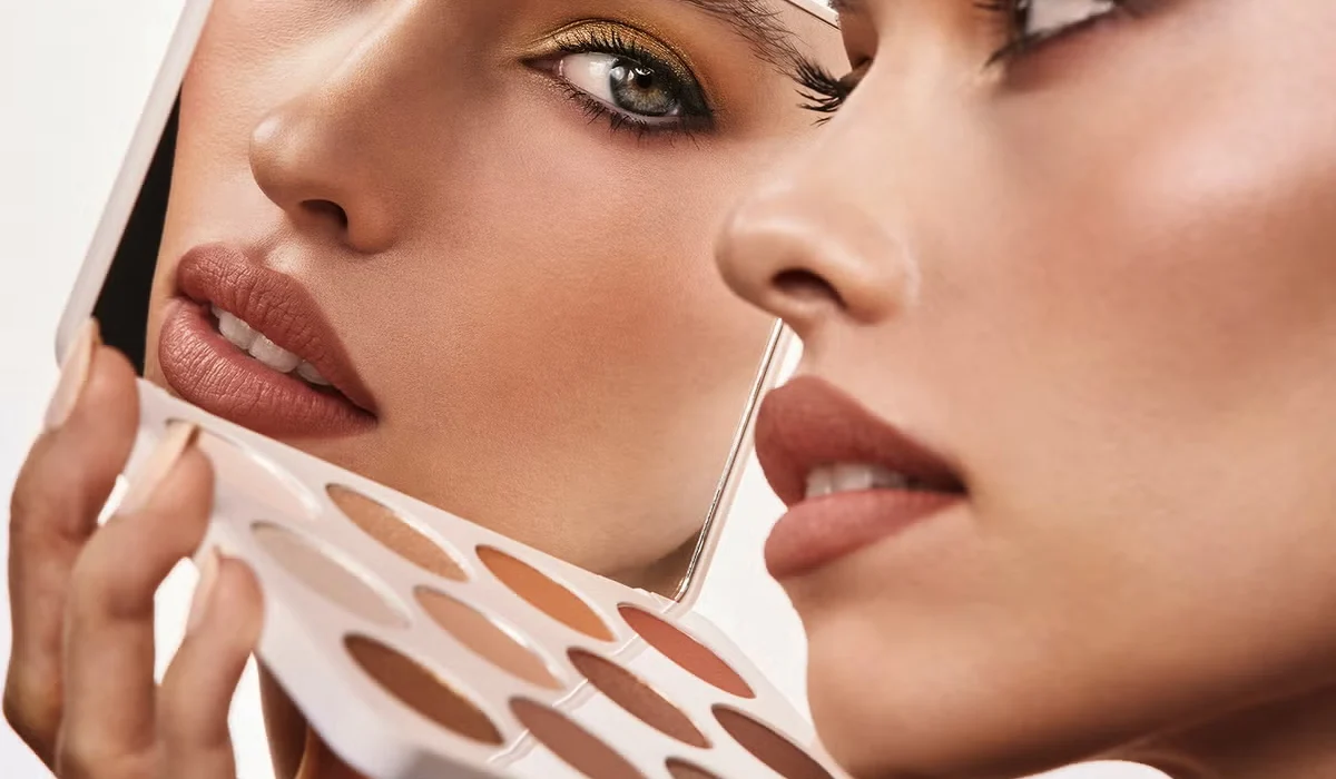 Morphe Flickering Sands Eyeshadow Palette £22.00