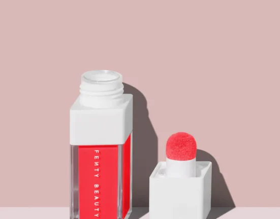 Fenty Beauty Shake 'N Play Buildable Liquid Blush £24.00