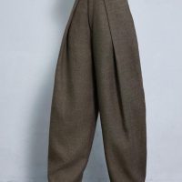 Shein Aveloria Modichic New Stylish Design Sense Casual Pleated Loose Commuter Wide Leg Suit Pants. £15.98