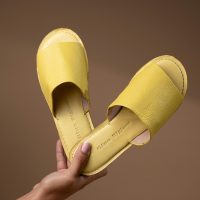 5 Stylish And Trending Summer Leather Slides To Shop For Everyday Comfort